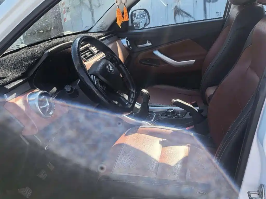BAIC Huansu S3 2018 2016 S3L 1.5L Manual Premium