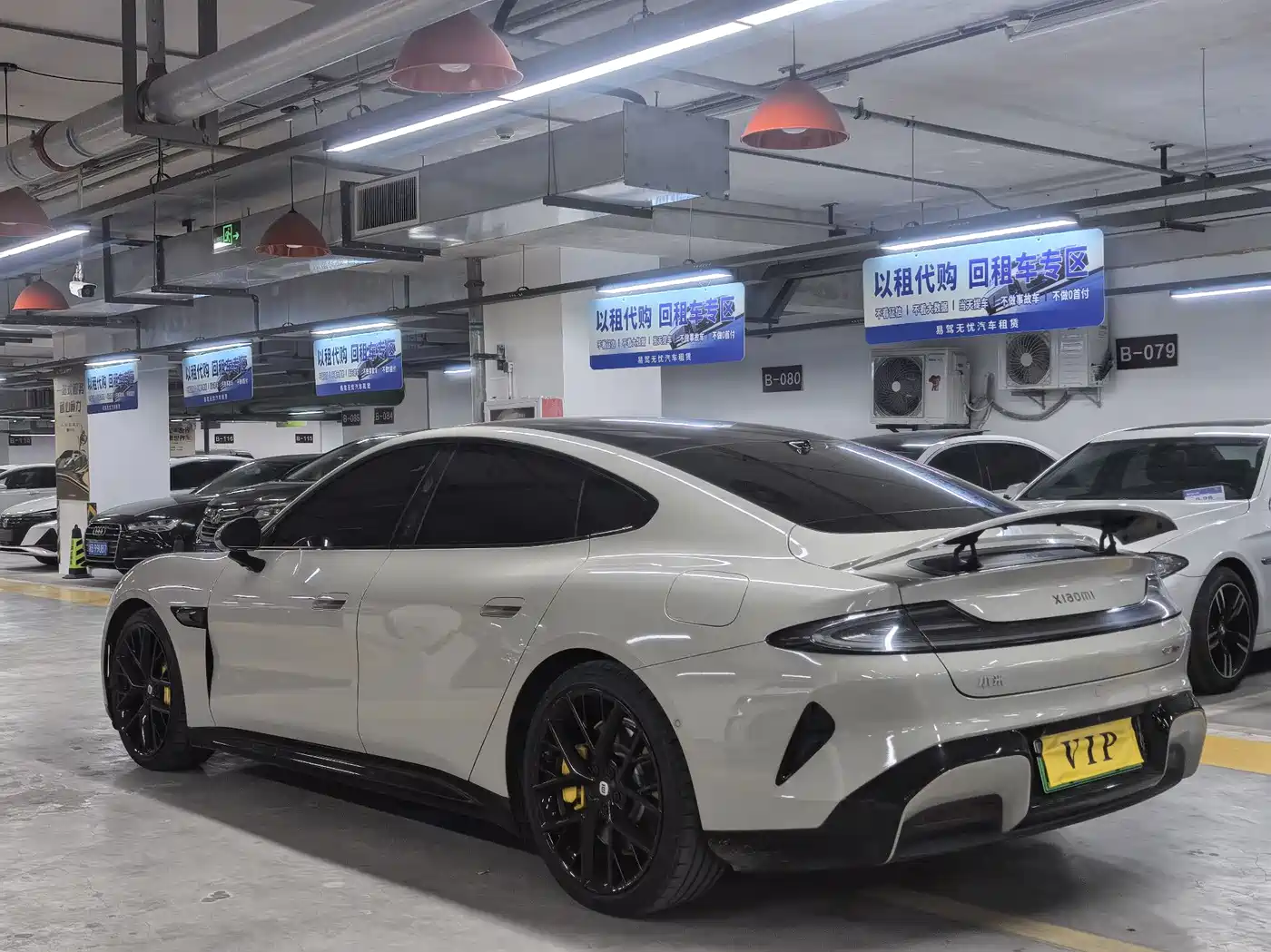 XIAOMI CAR XIAOMI SU7