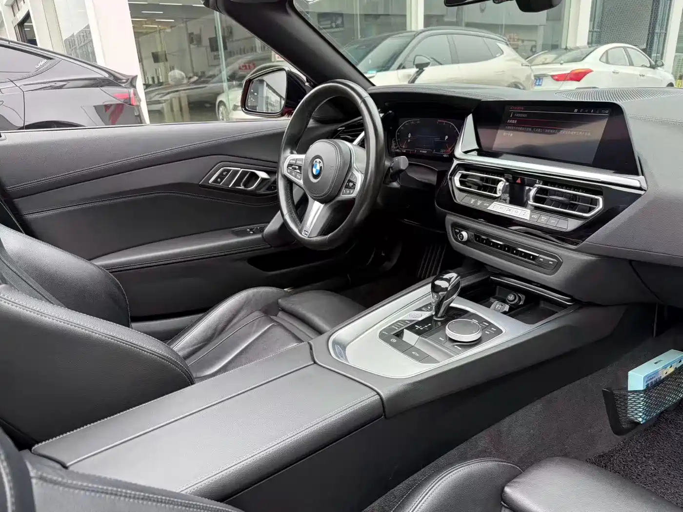 BMW Z4 2019 sDrive 25i M Sport Shadow Edition фото 6