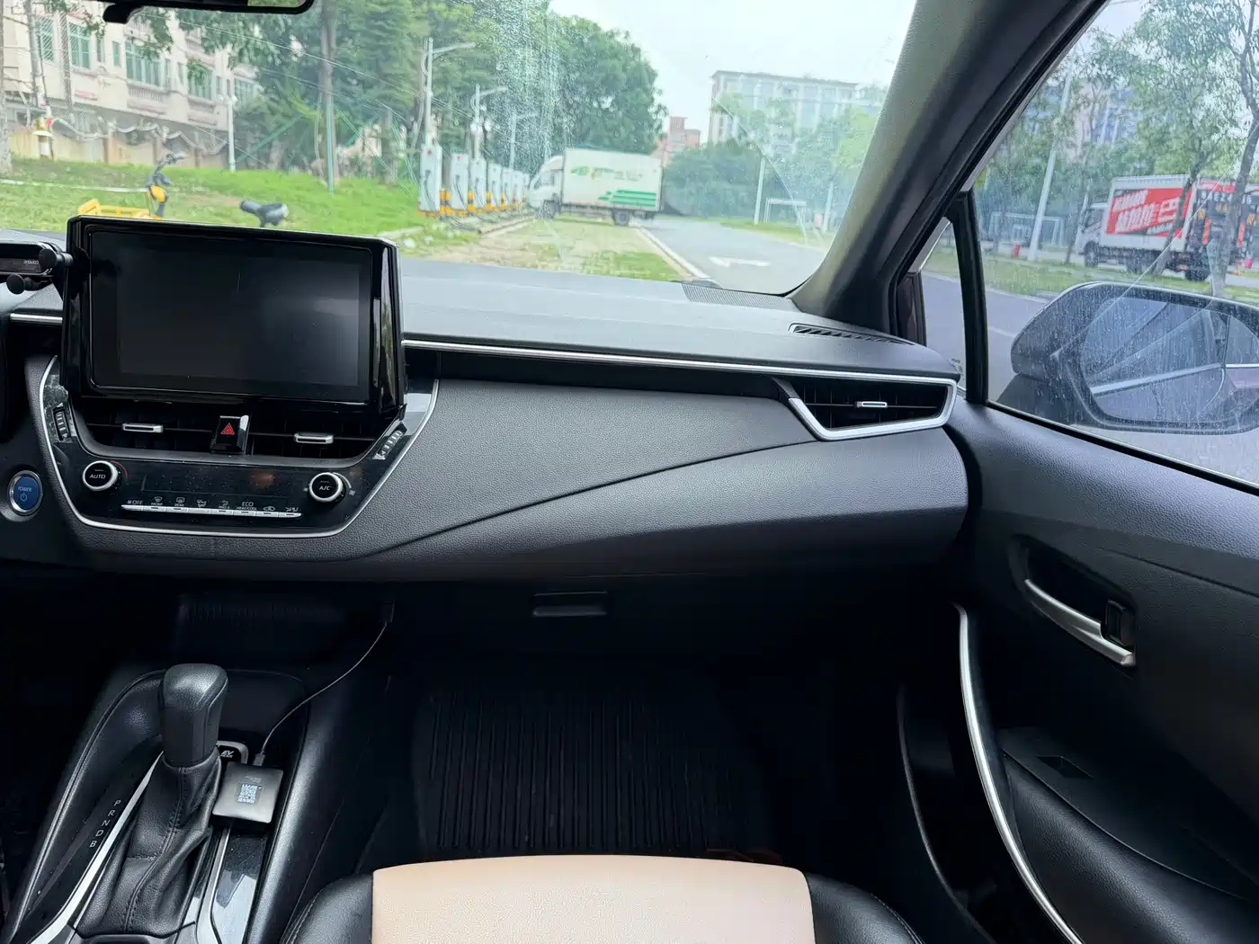 Toyota Levin 2019 Dual Engine 1.8H E-CVT Luxury Edition China V фото 14
