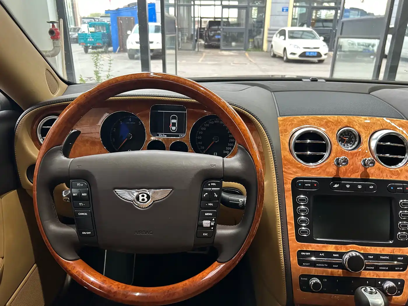 Bentley Flying Spur 2007 2005 6.0T Standard Model