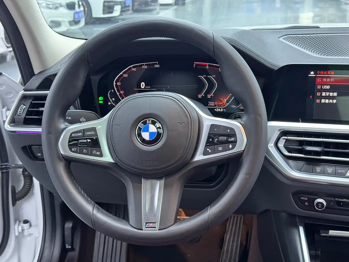 BMW 3 Series 2022 325Li M Sport Package фото 10