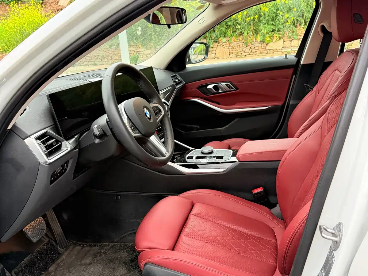 BMW 3 Series 2024 320Li M Sport Package фото 4