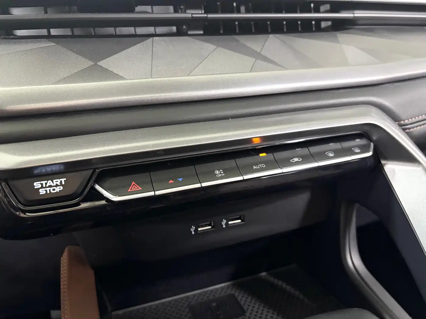 GEELY AUTOMOBILE VISION X6