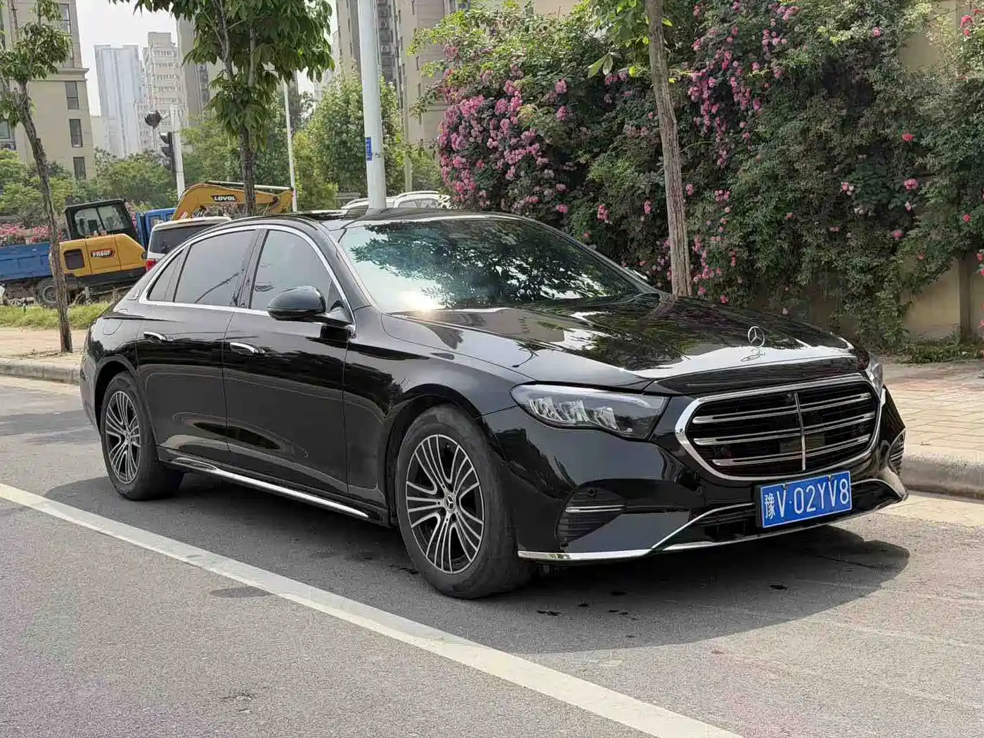 Mercedes-Benz E-Class 2024 Facelift E 260 L фото 3