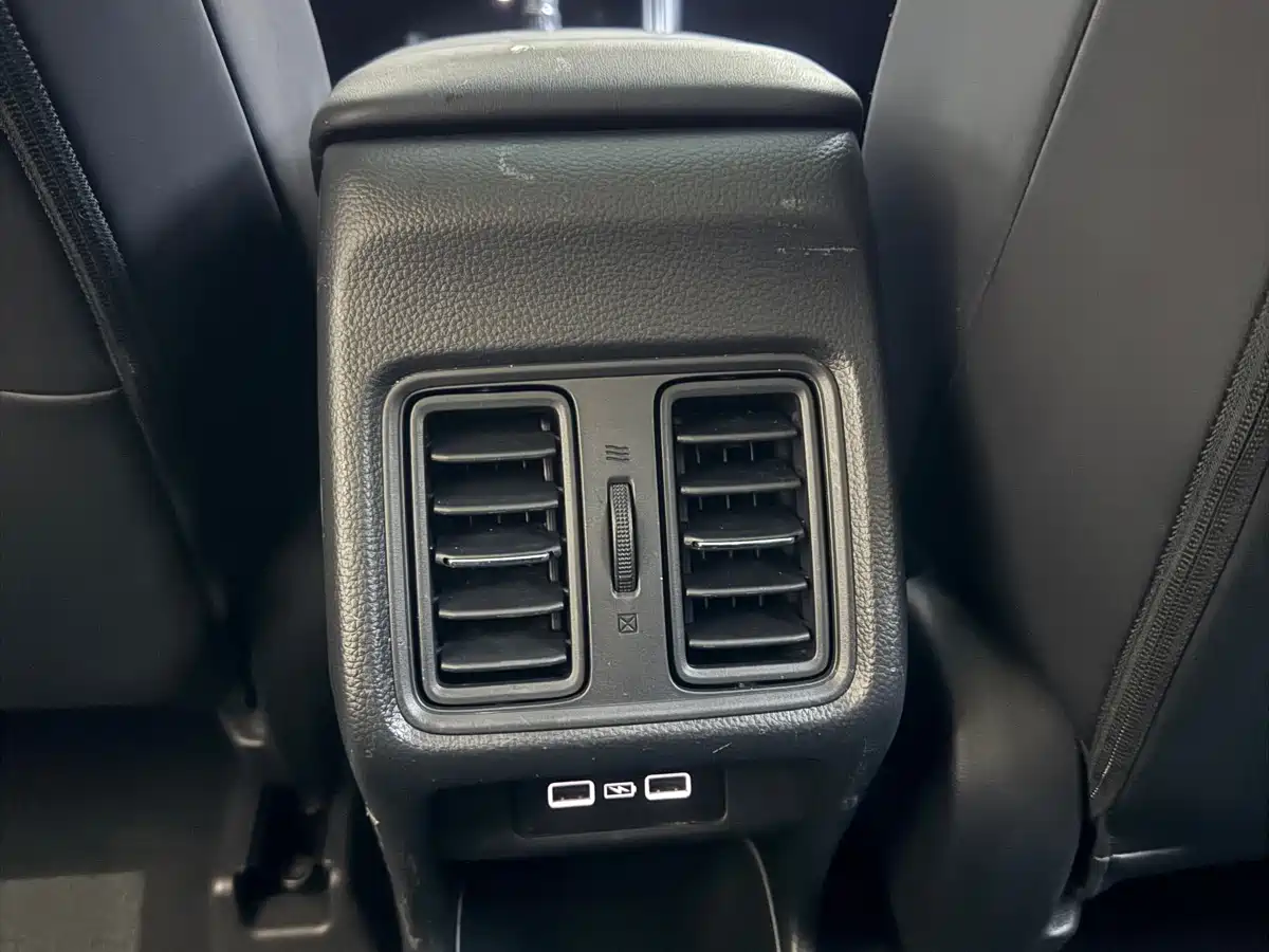 Honda Vezel 2024 2023 1.5L CVT Technology Edition