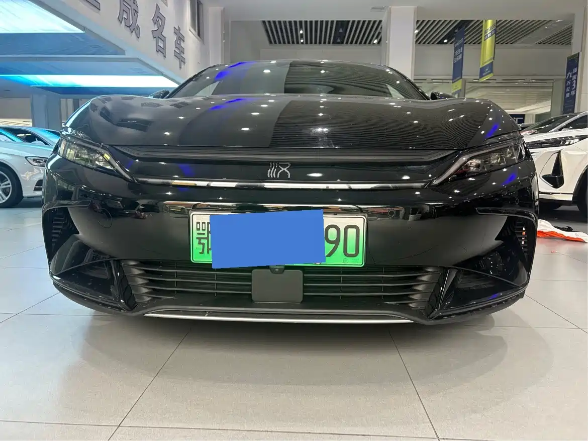 BYD Han 2024