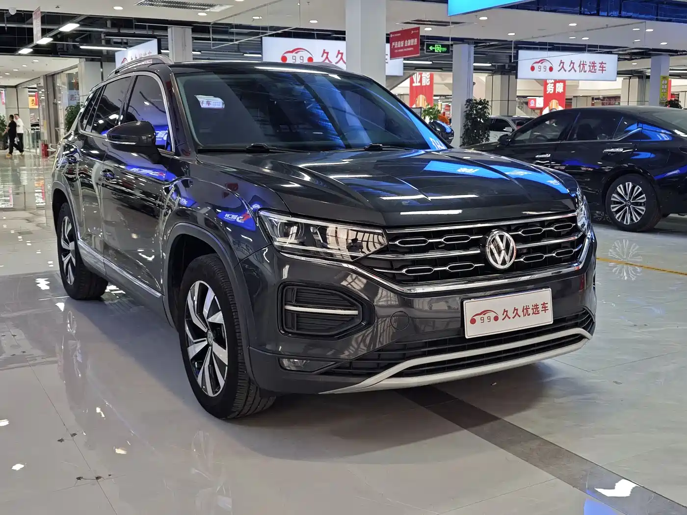Volkswagen Tayron 2019 330TSI 2WD Luxury China VI фото 3