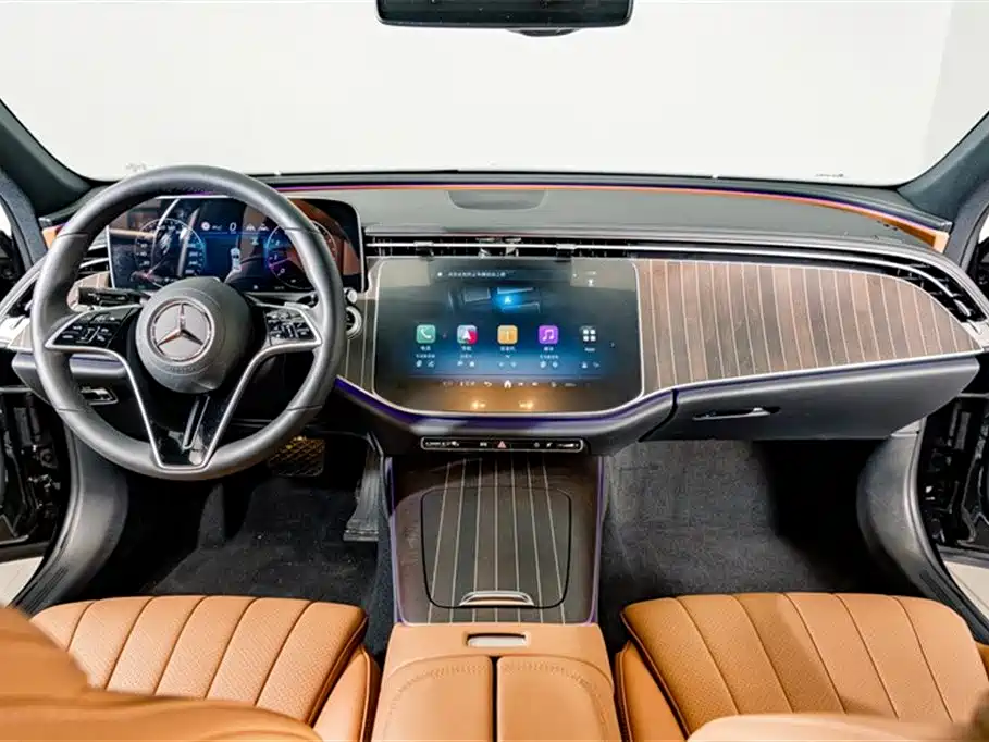 MERCEDES-BENZ E-CLASS