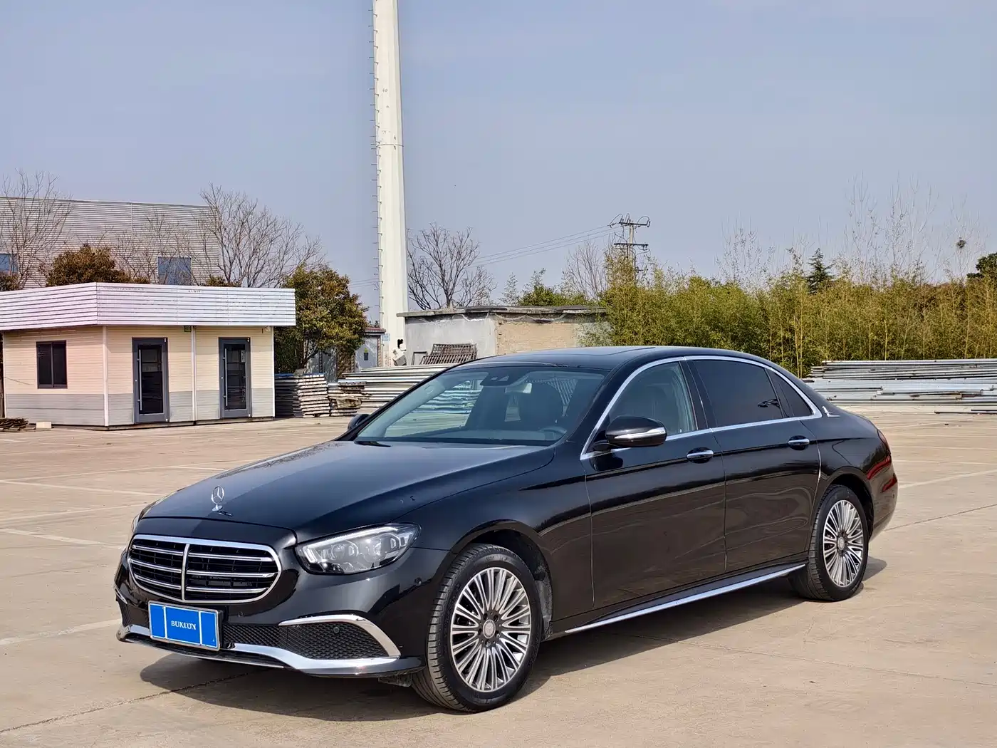 Mercedes-Benz E-Class 2016 E 200 L Sport Type