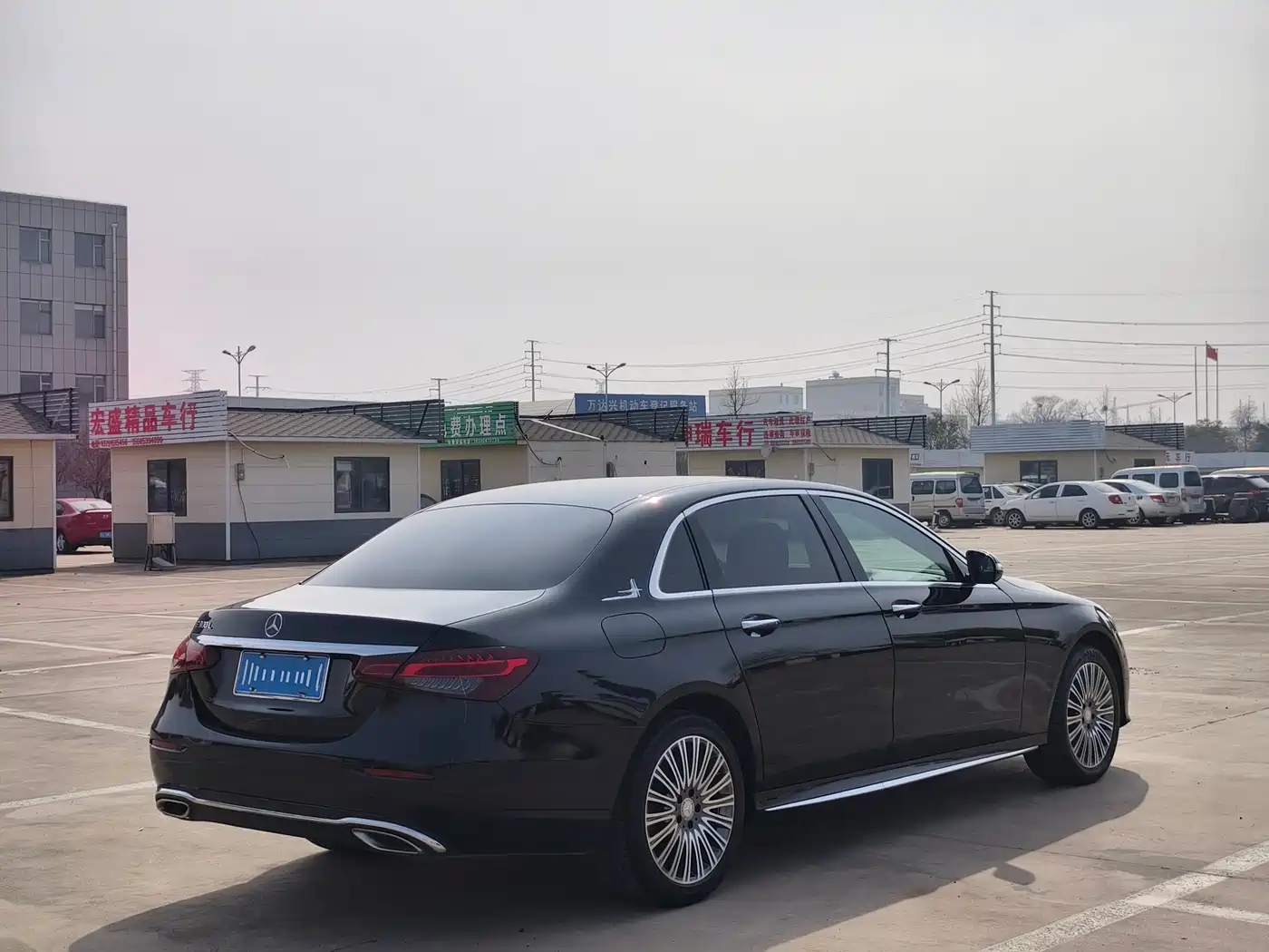 Mercedes-Benz E-Class 2016 E 200 L Sport Type фото 4