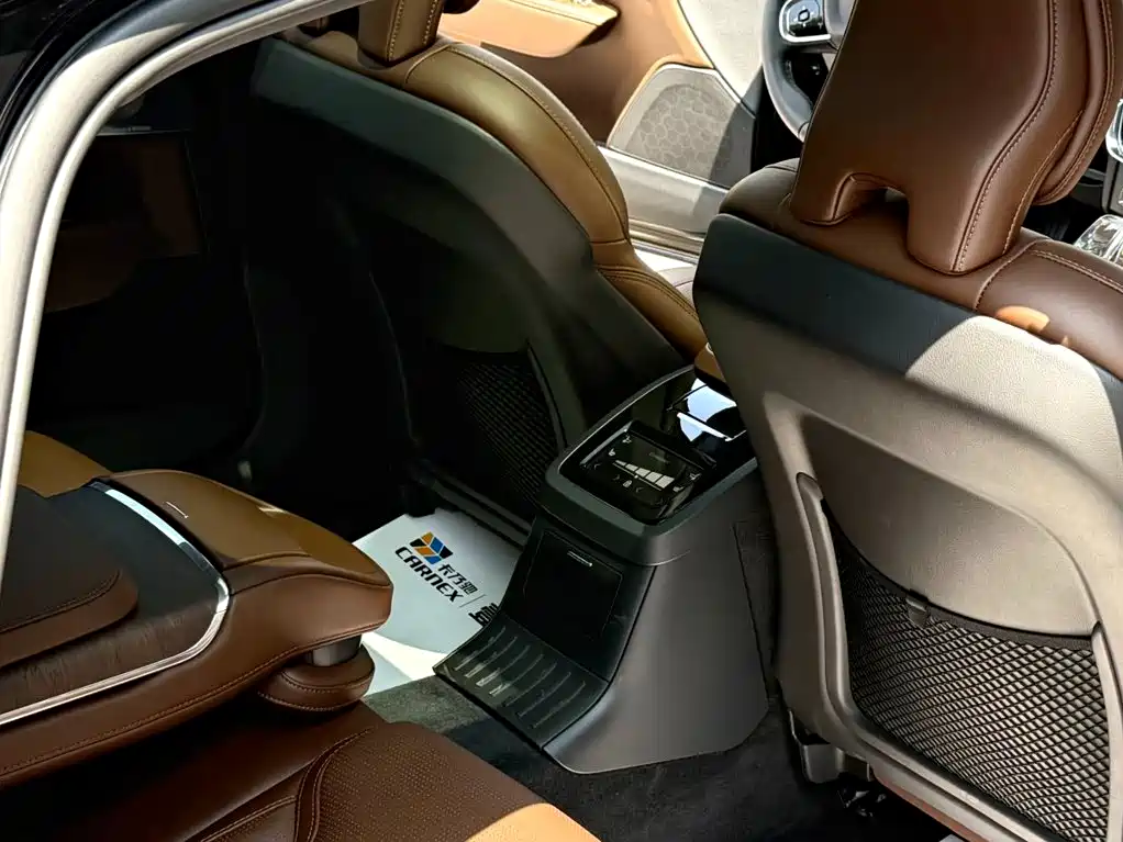 Volvo S90 Plug-in Hybrid 2024 2024 PHEV AWD Long Range Excellence Luxury Edition