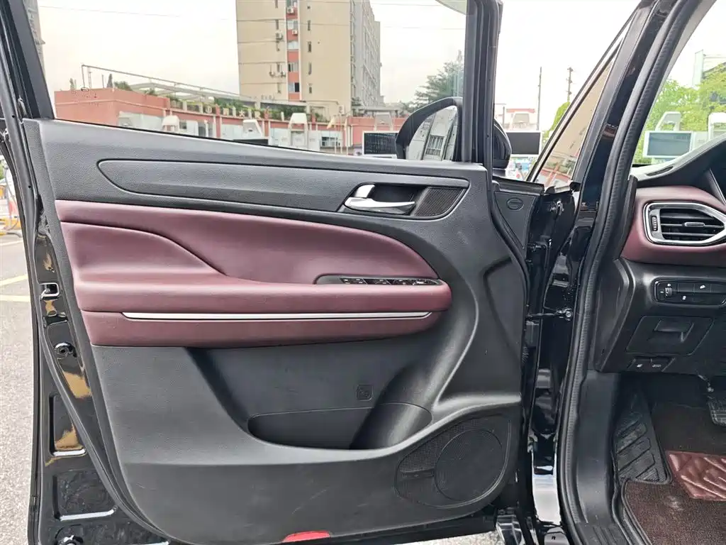 GAC Trumpchi Trumpchi M6 2021 PRO 270T DCT Elite фото 21