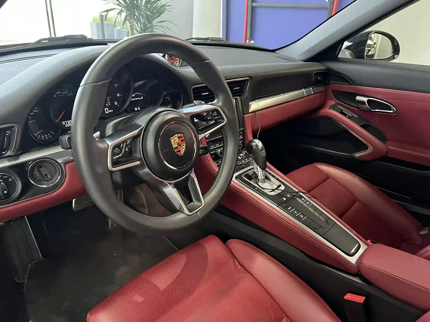 Porsche 911 2012 Carrera 3.4L фото 20