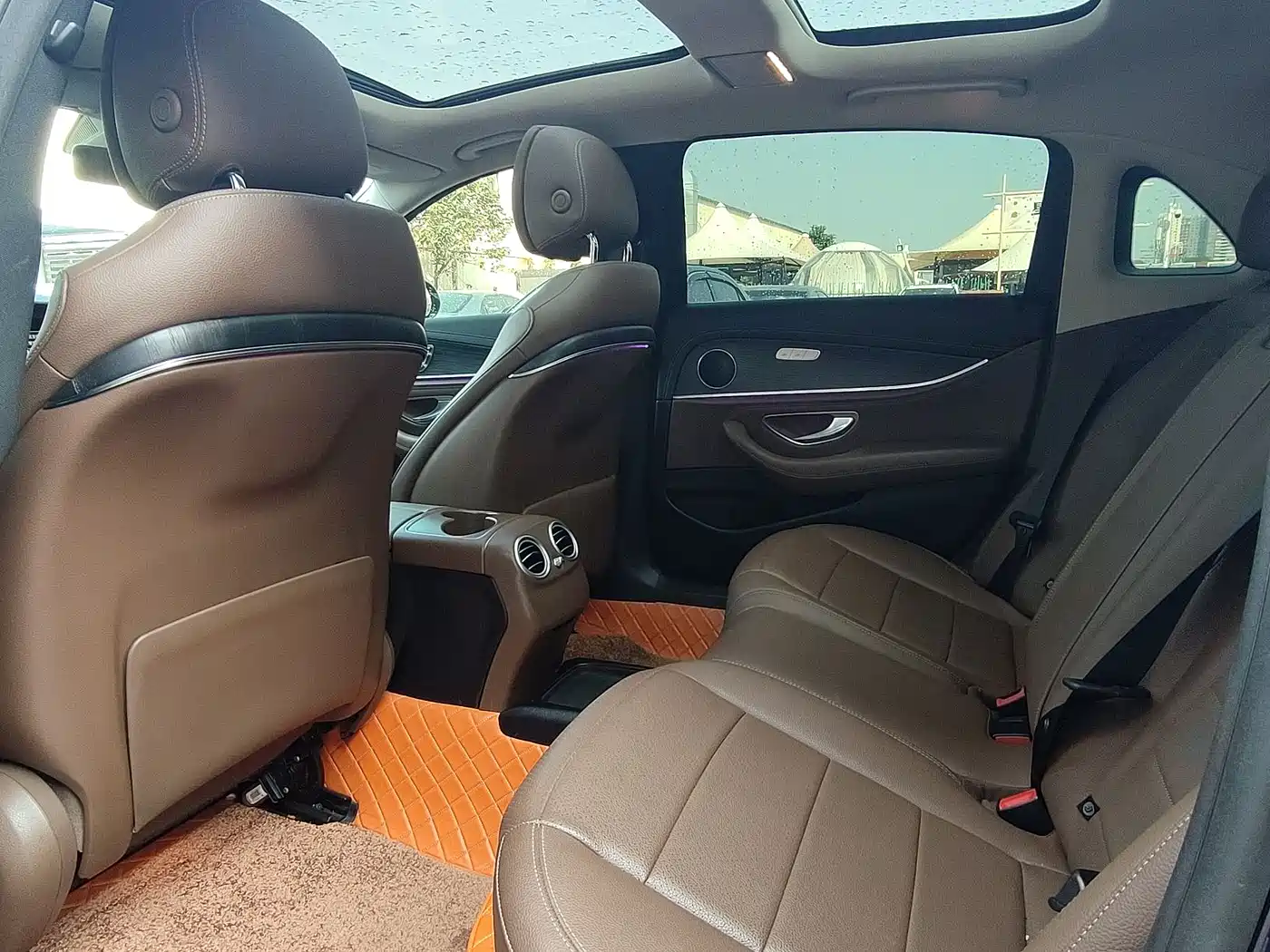 Mercedes-Benz E-Class 2020 Model E 260 L Sport фото 9