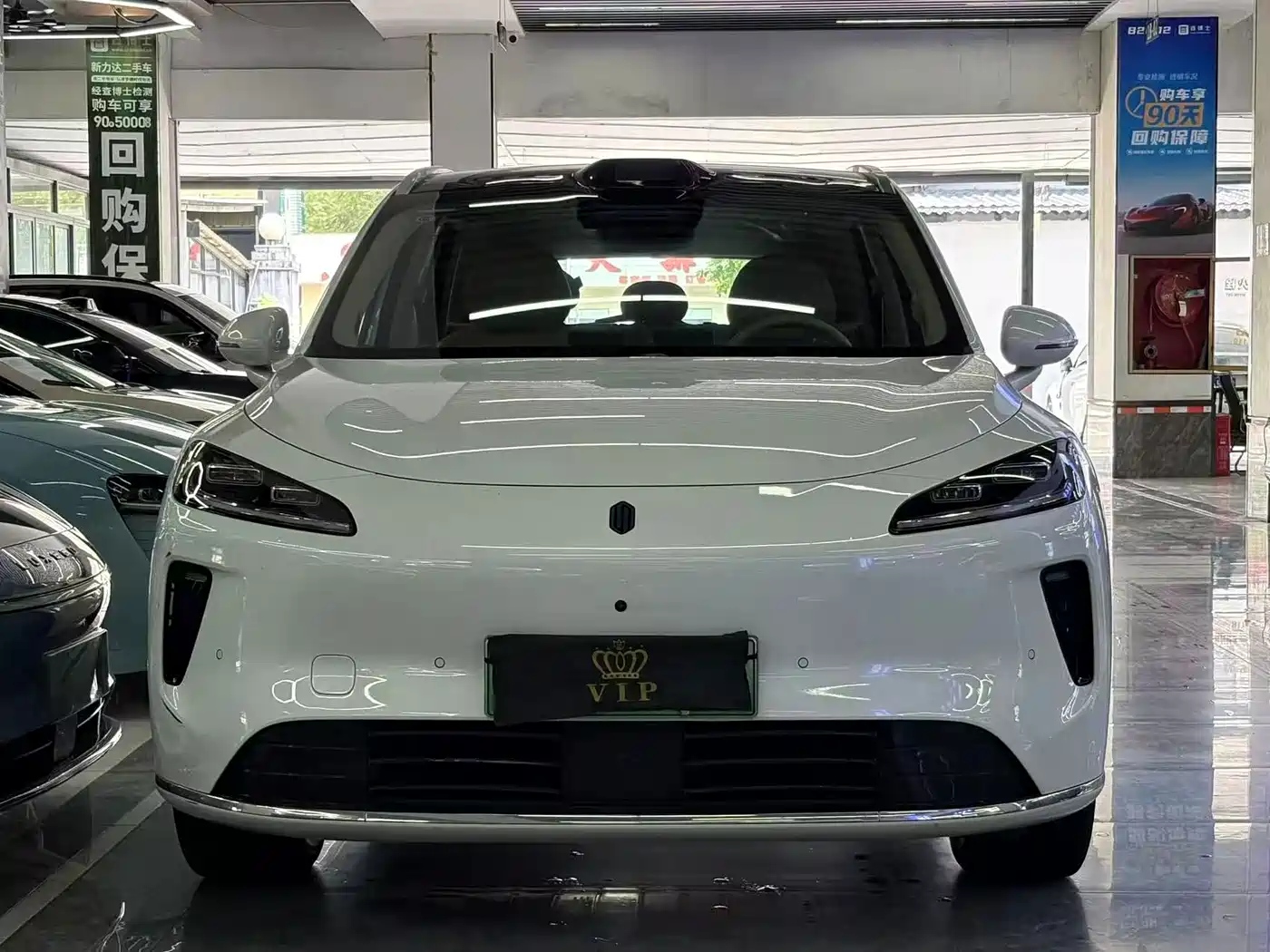 Фото 2 - Shangjie SUV