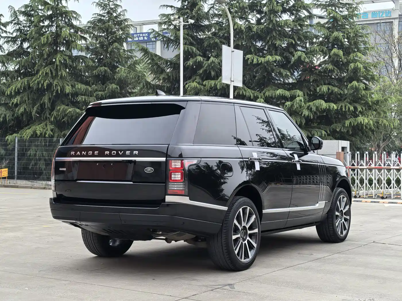 Land Rover Range Rover 2016 3.0 SC V6 Vogue фото 26