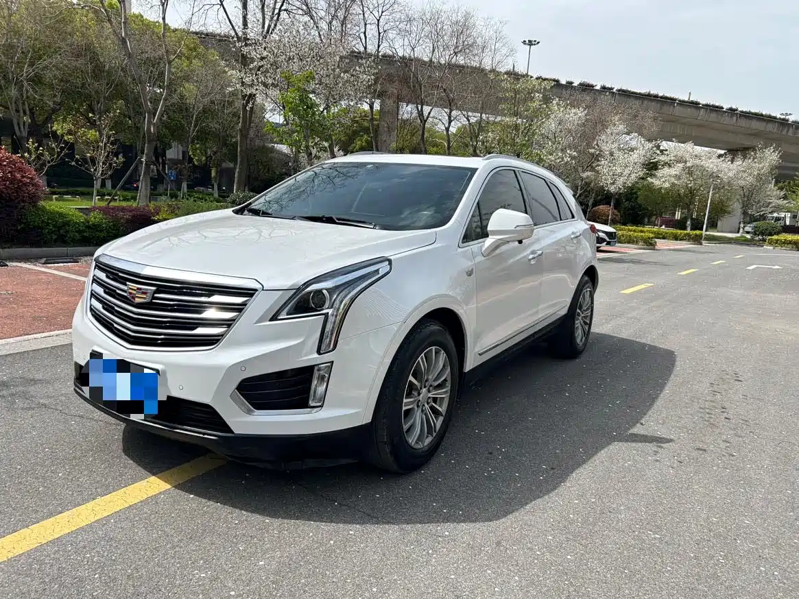 Cadillac XT5 2017 2018 25T Luxury