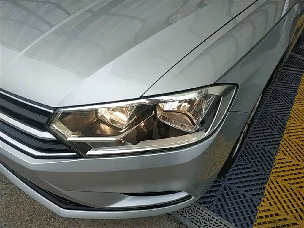 Volkswagen Bora 2016 Model 1.6L Manual Fashion фото 24