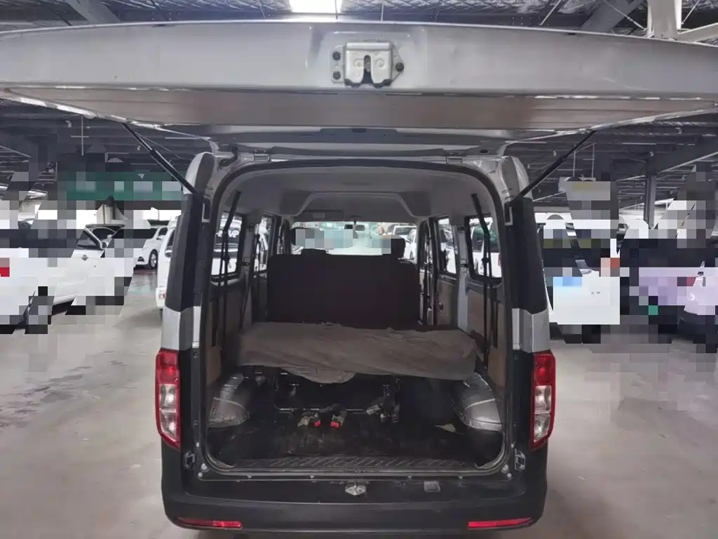 Changan Kuayue Kuayuexing V3 2025 2023 1.3L Gasoline Standard 7-seater Passenger Van