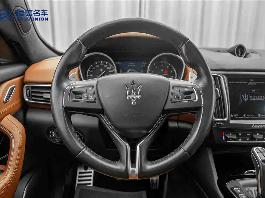 Maserati Levante 2019 3.0T Standard Edition China VI фото 17