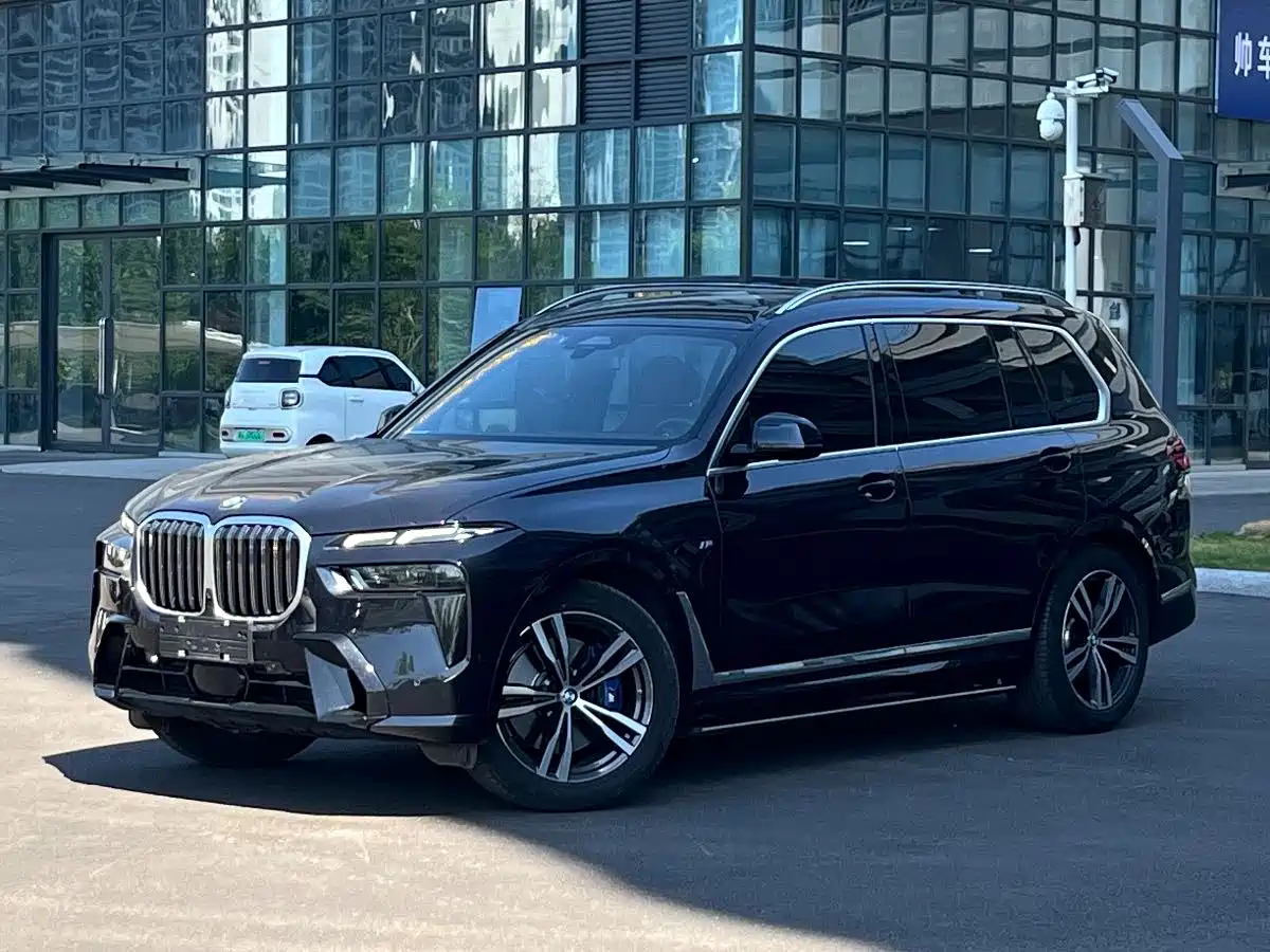 BMW X7 2023 xDrive40i Exclusive M Sport Package