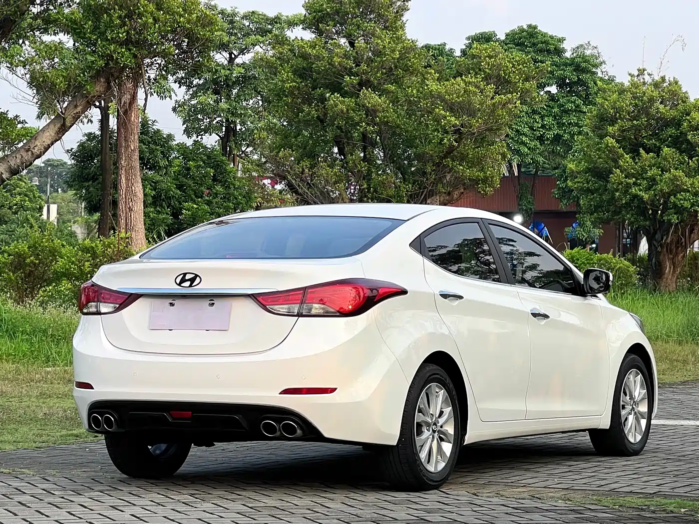 Hyundai Langdong 2016 2016 1.6L Automatic Premium Edition