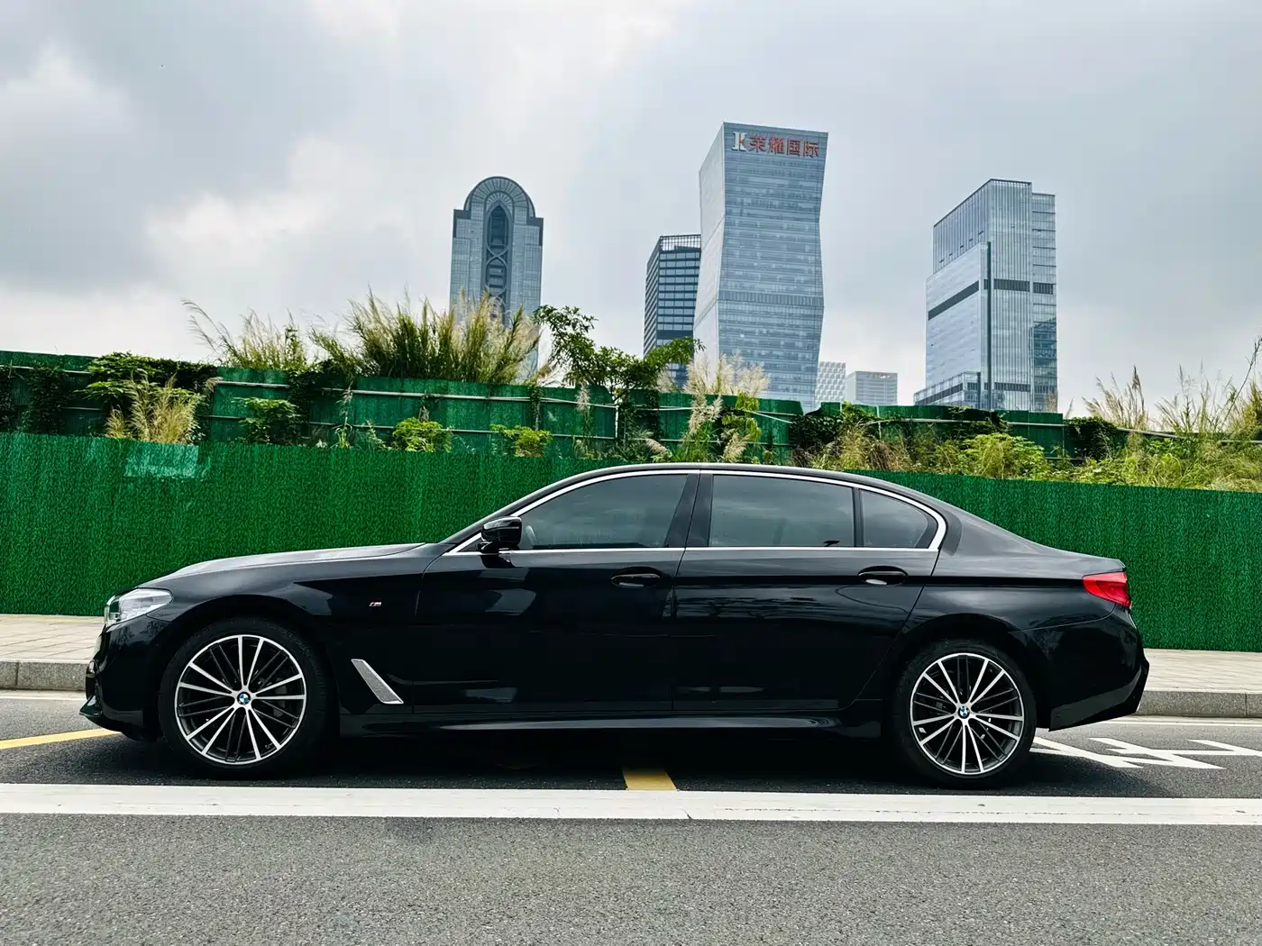 BMW 5 Series 2020 530Li Leading M Sport Package фото 4