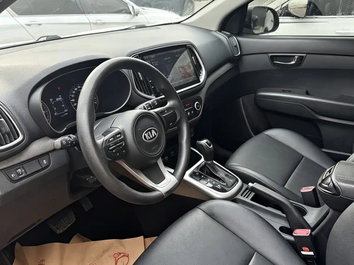 Kia KX3 Smart Run 2017 1.6L Automatic Proud Elegance Edition фото 4