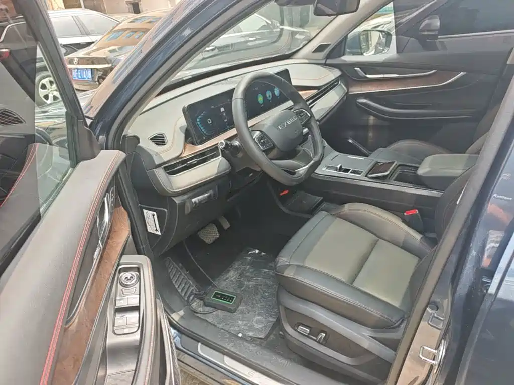 Exeed Windchaser 2021 2020 Riding the Wind and Waves Edition 1.5T CVT Star Smart Edition