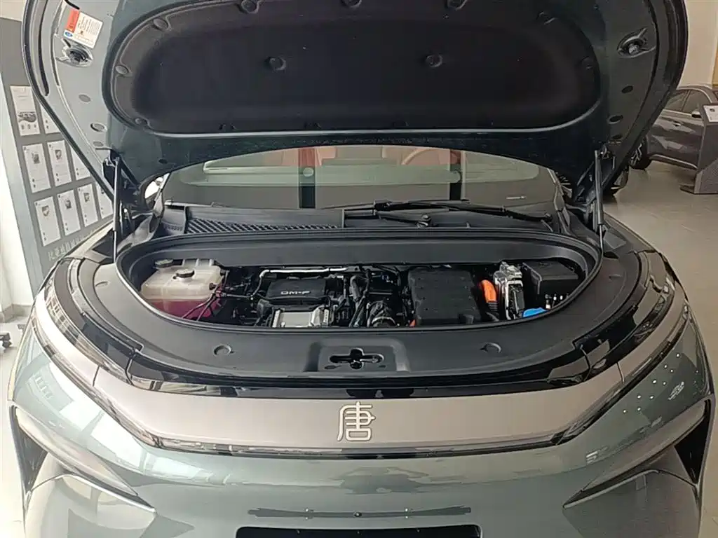 BYD Tang L 2025 DM 175KM Drone Player Edition фото 20