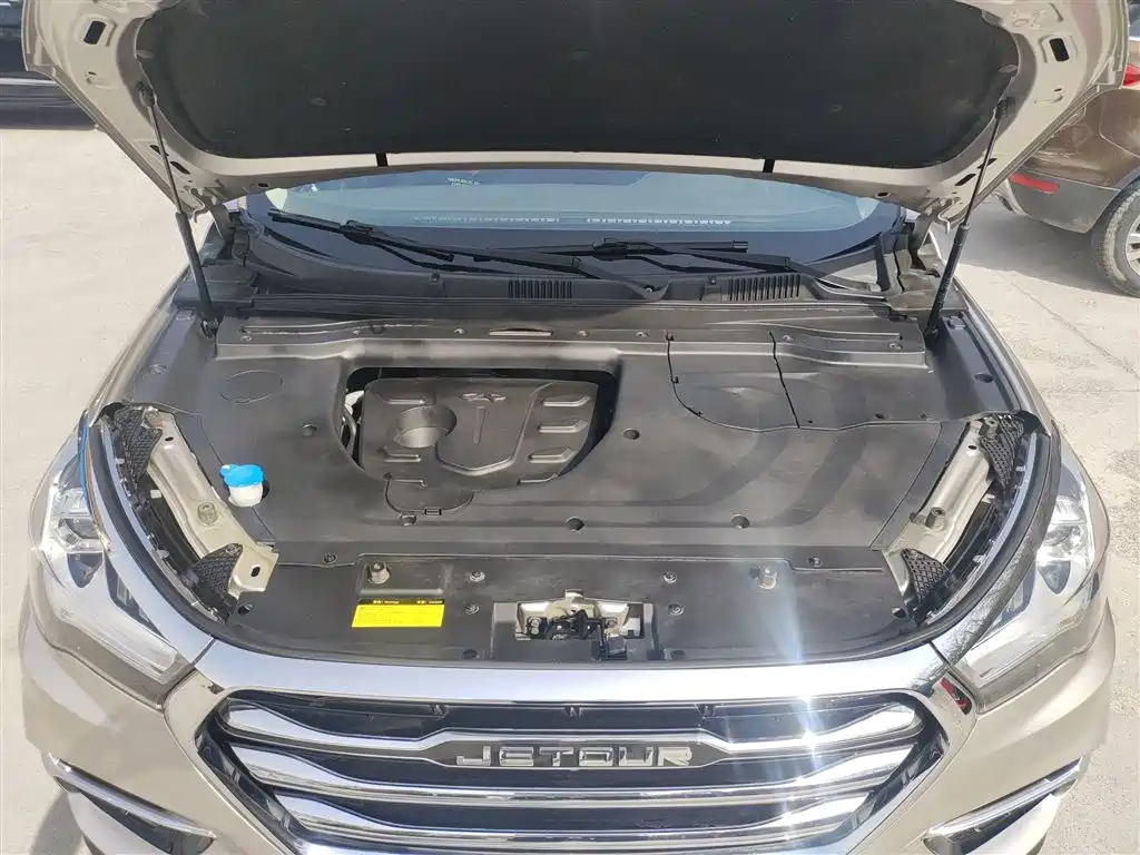 Jetour X90 2019 2019 1.5T Auto Smart 6-seater China V