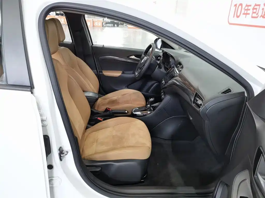 Buick Excelle 2018 15N CVT Luxury фото 23