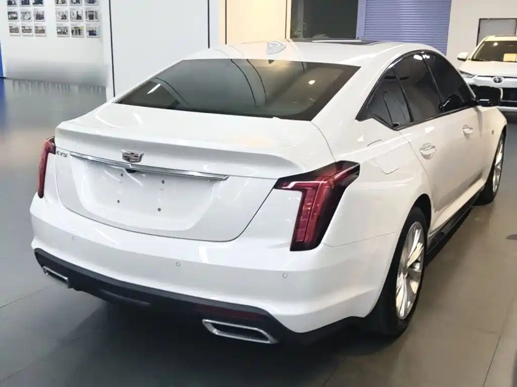 Cadillac CT5 2024 2023 28T Luxury Style (Standard Edition)