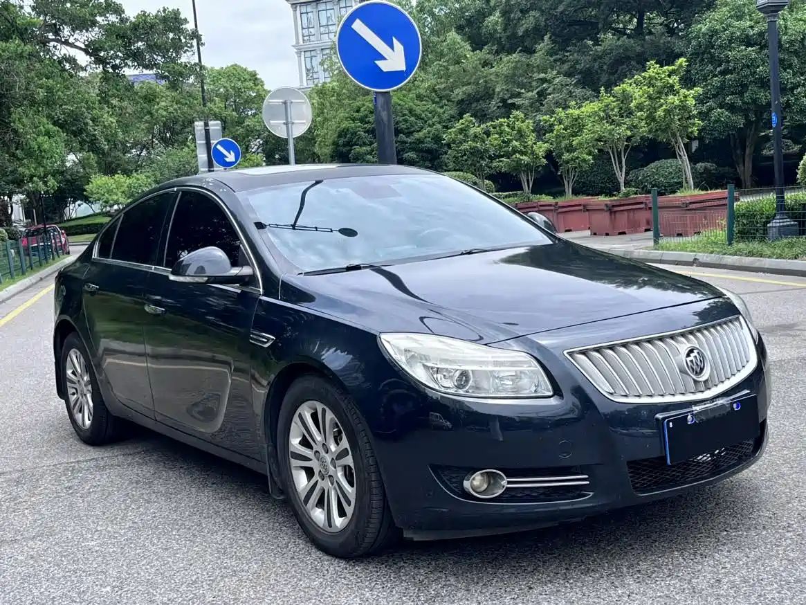 Buick Regal 2012 Model 2.0L Luxury фото 3