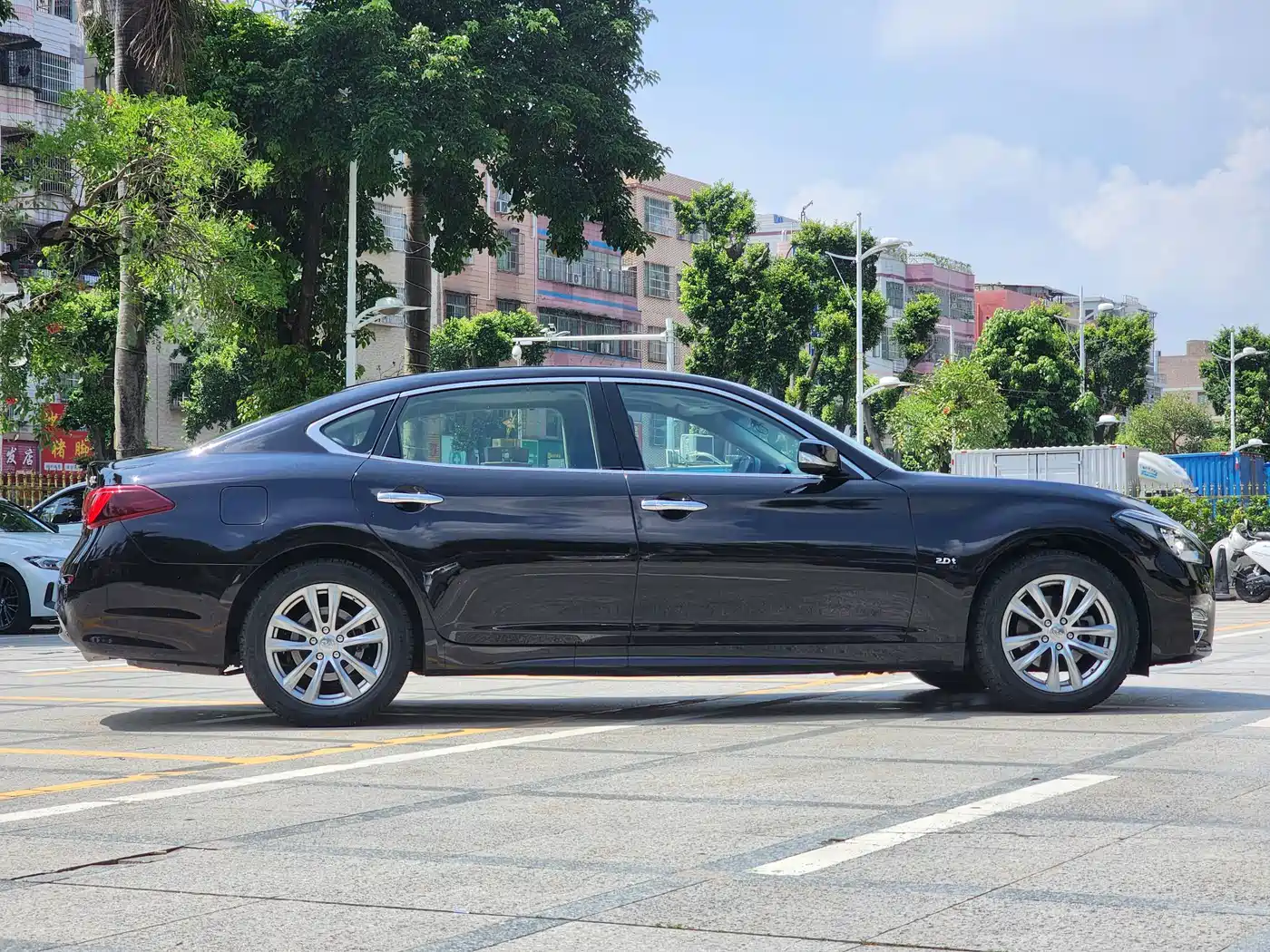 2019 Infiniti Q70