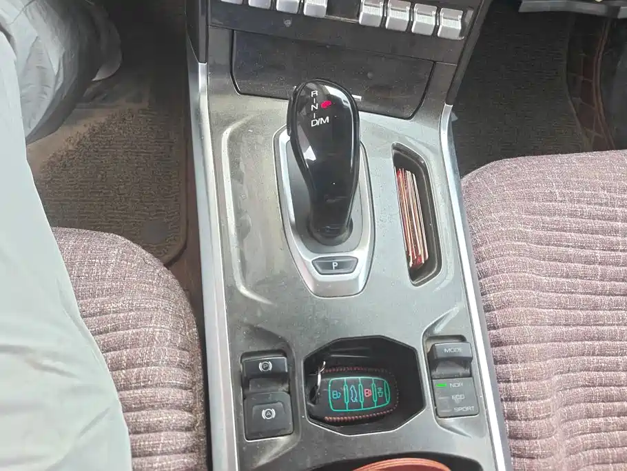 Haval H4 2019 2019 1.5GDIT DCT Luxury Smart Connection China VI