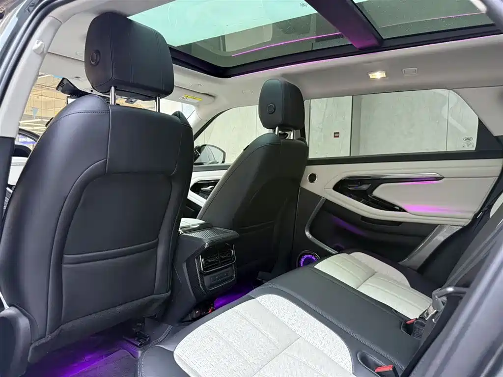 Land Rover Range Rover Evoque 2021 Range Rover Evoque L 249PS R-Dynamic First Edition Launch Edition фото 11