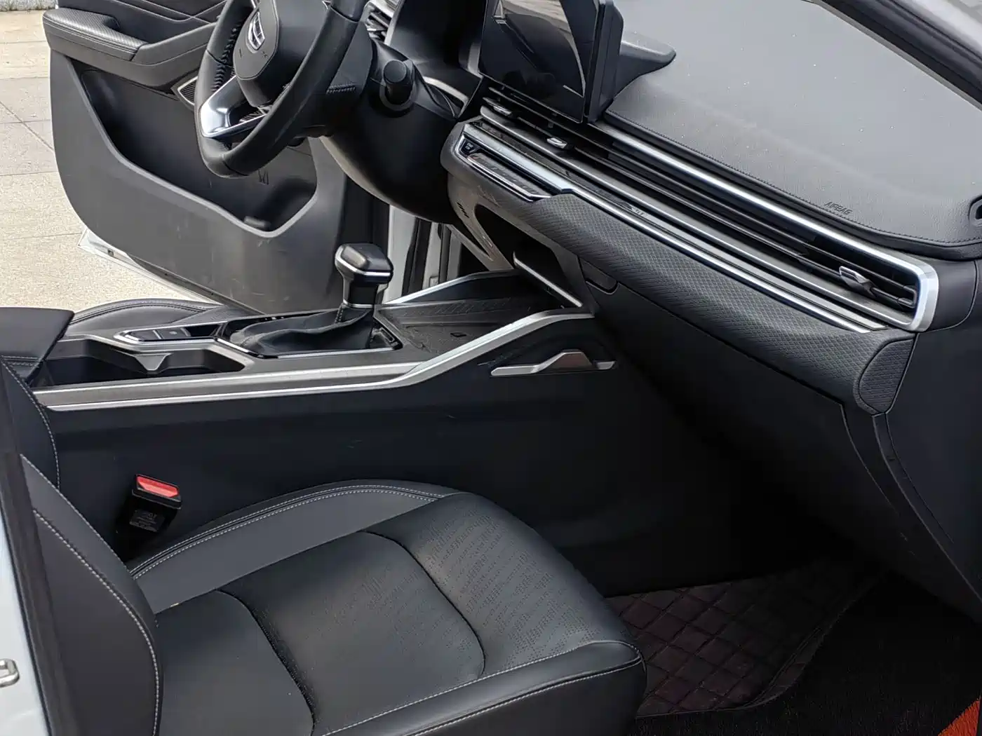 GEELY AUTOMOBILE EMGRAND