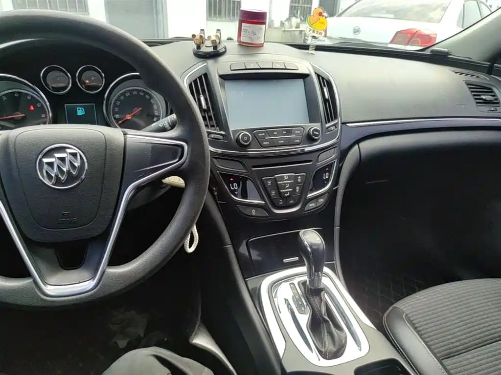 Buick Regal 2015 1.6T Leading Tech Edition фото 13