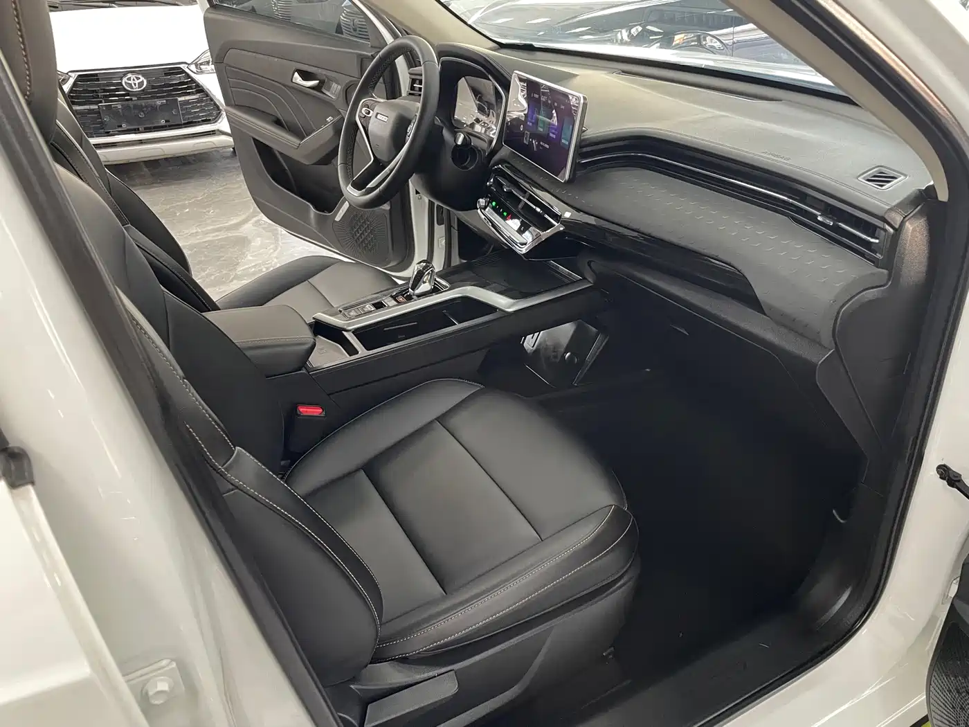 Haval Chitu 2022 Power Edition 1.5T Purple Copper Rabbit фото 7