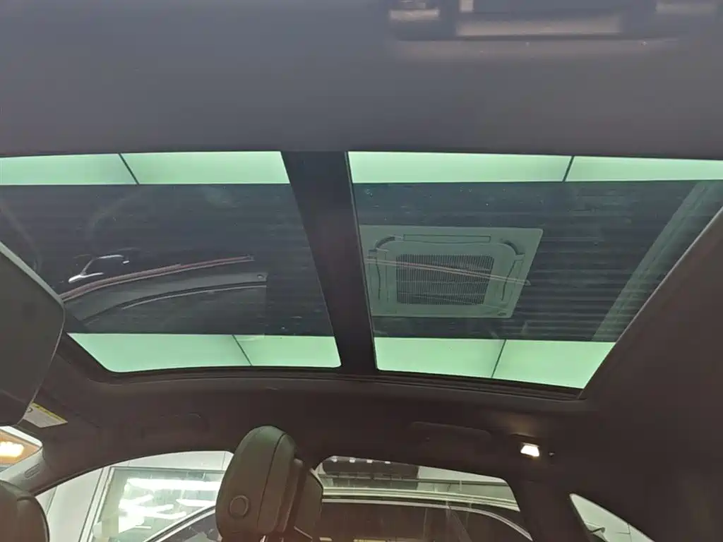 Porsche Macan 2022 Macan 2.0T фото 18