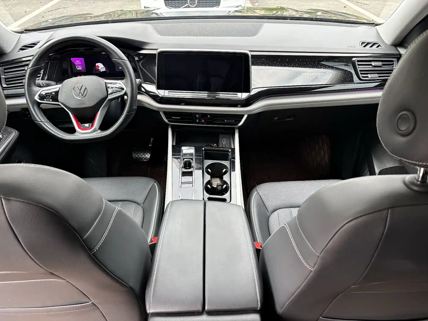 Volkswagen Teramont 2021 330TSI 2WD Premium Luxury Edition фото 9