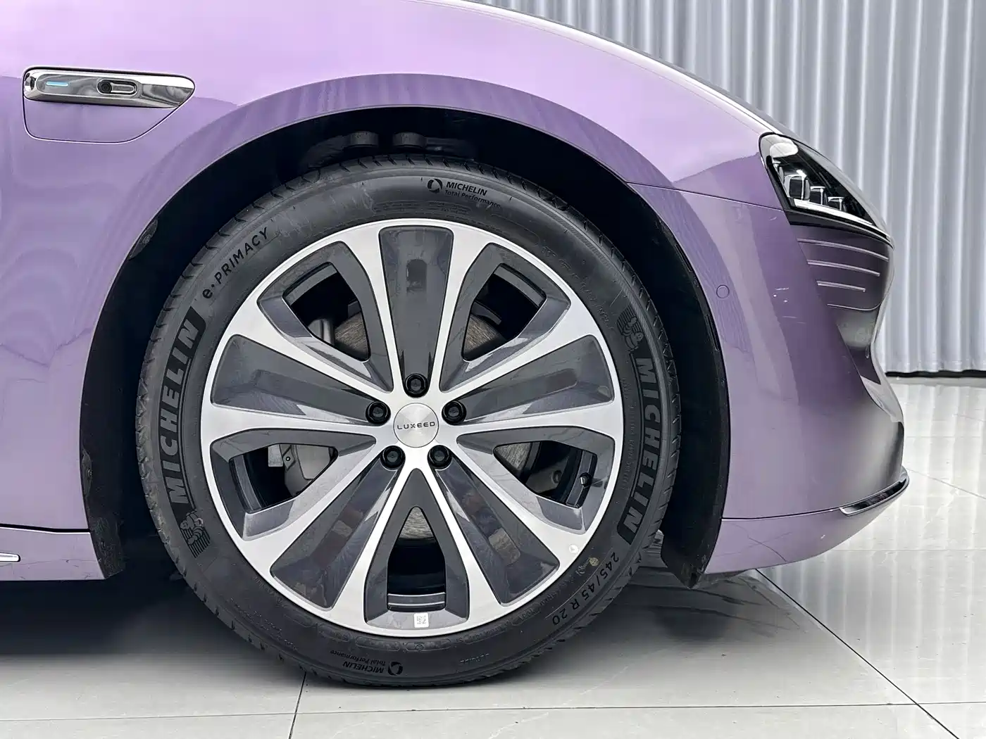 Фото 6 - Zhijie S7