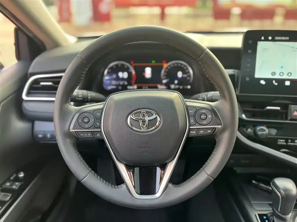 Toyota Camry 2021 2.5G Luxury Edition фото 13