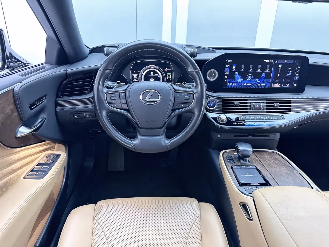 Lexus LS 2022 2021 500h Excellence Edition
