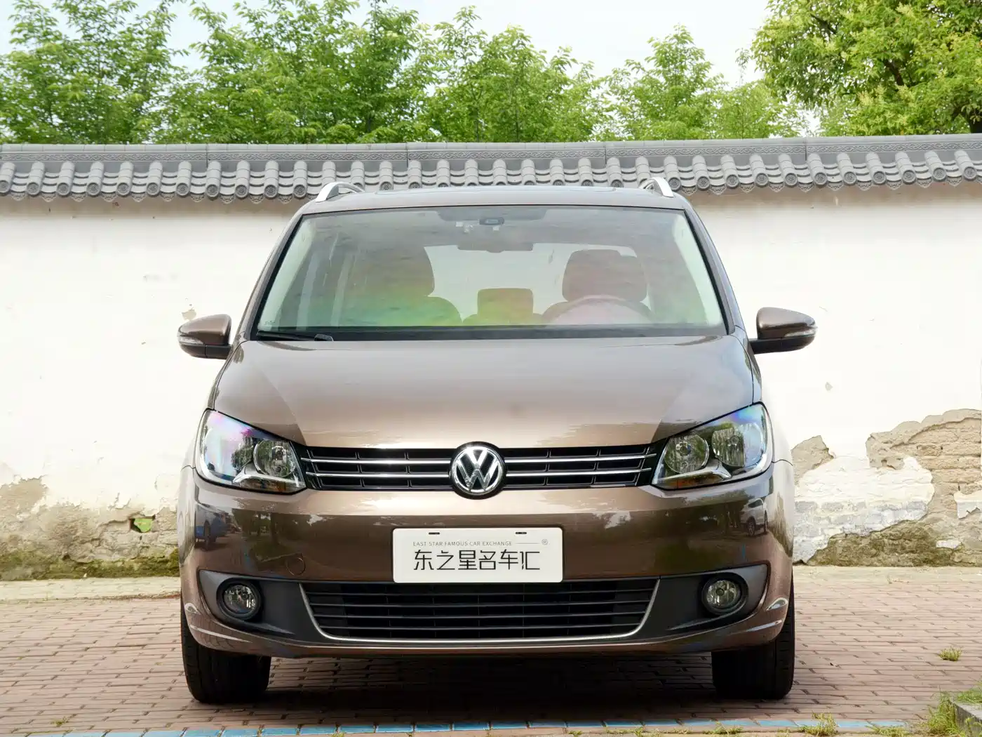 Volkswagen Touran 2013 1.4T DSG Comfort 5-seater фото 2