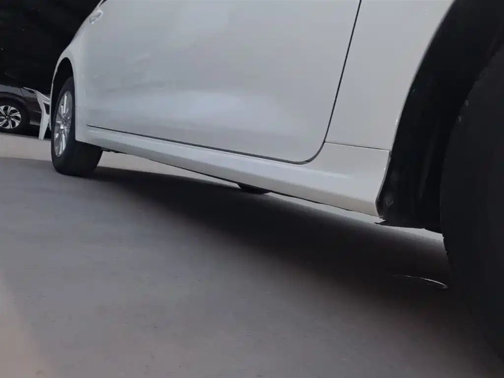 Toyota Corolla 2021 1.2T S-CVT Pioneer PLUS Edition фото 21