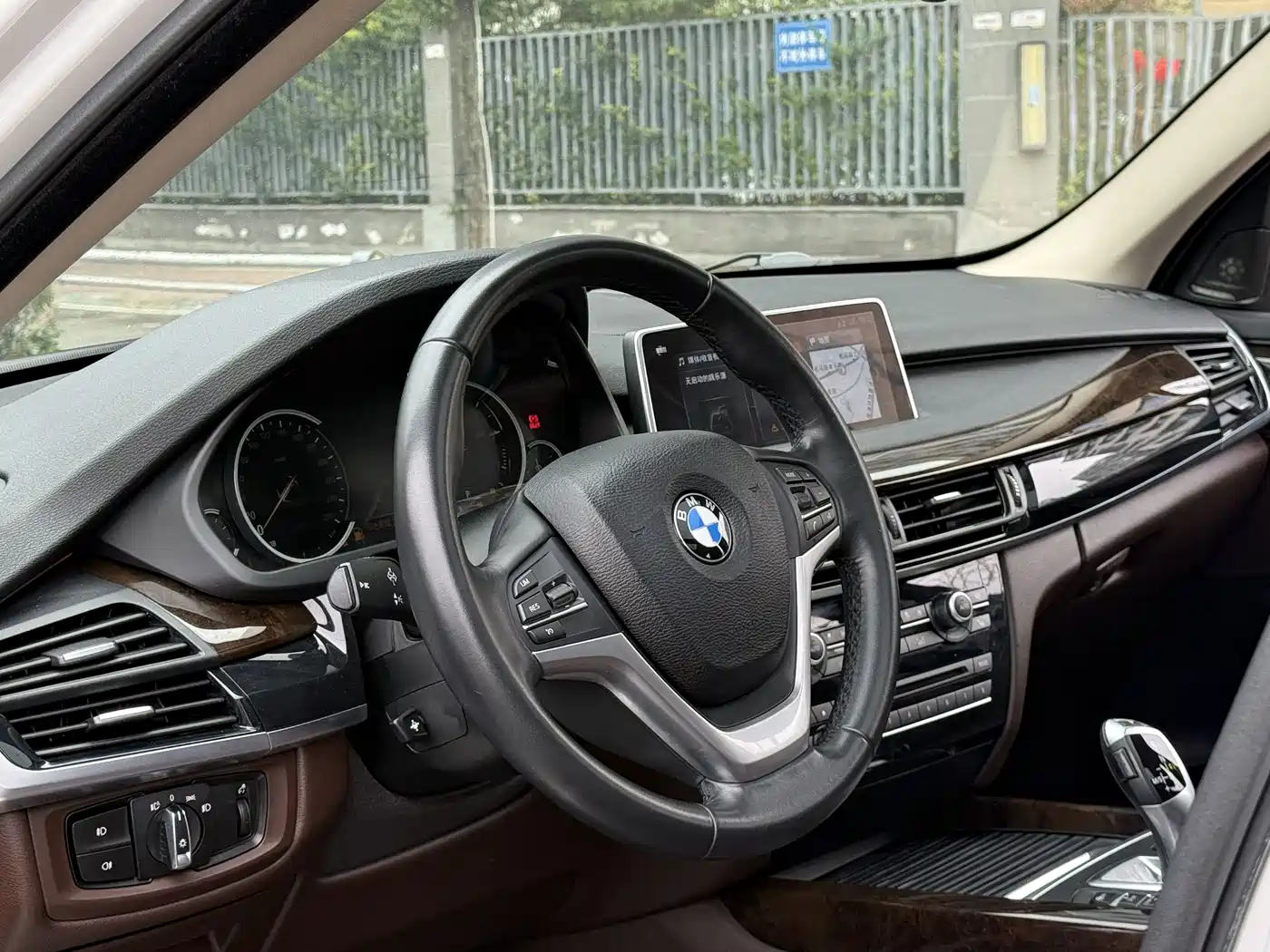 BMW X5 (Import) 2017 xDrive28i фото 17