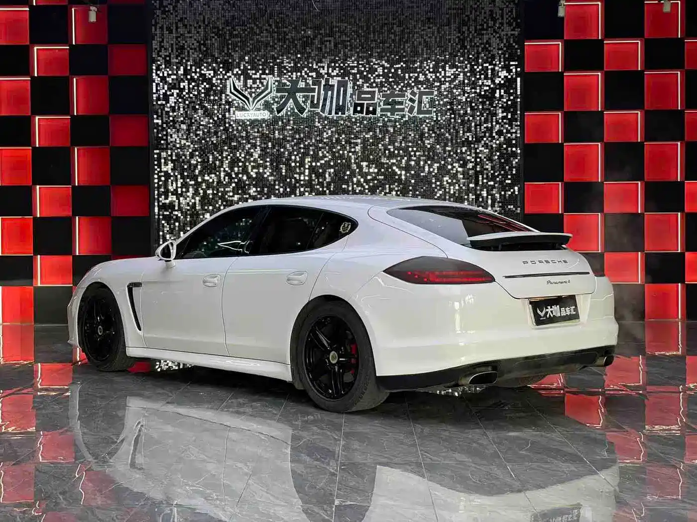 Porsche Panamera 2010 2010 Panamera 3.6L